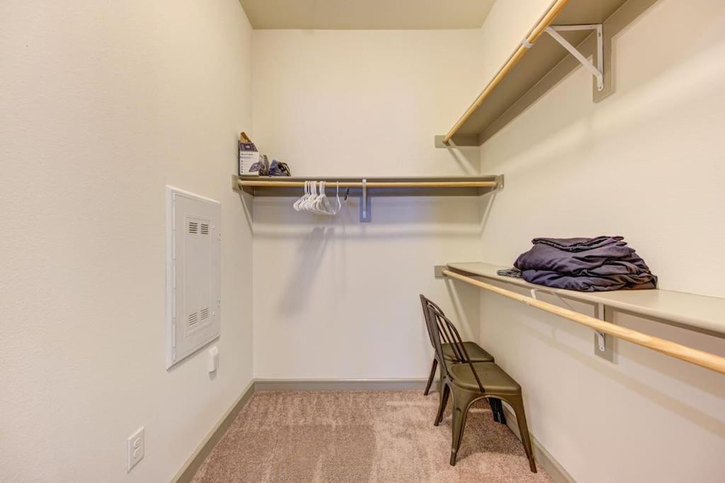 Fancy Apt Downtown. Pool. Gym. Lounge. Pet Ok Houston Exteriér fotografie